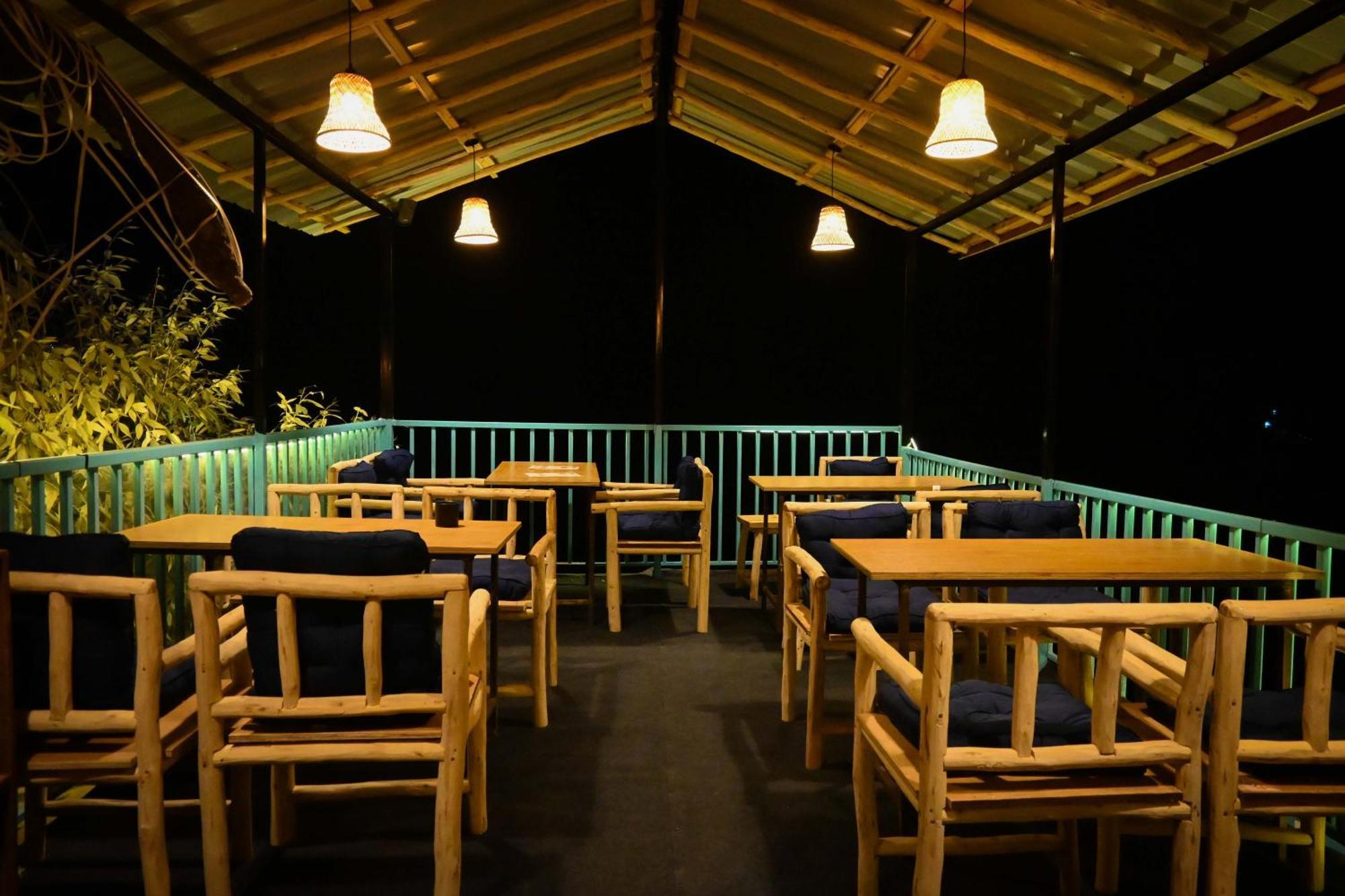 Hostel 360 Degree, Jibhi Exterior foto