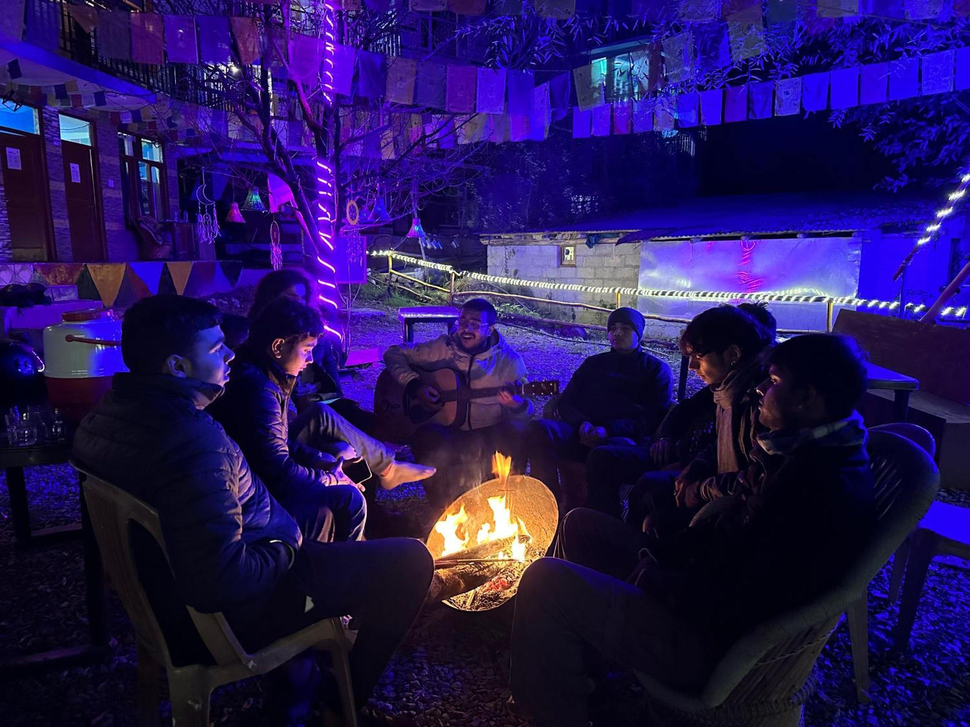 Hostel 360 Degree, Jibhi Exterior foto