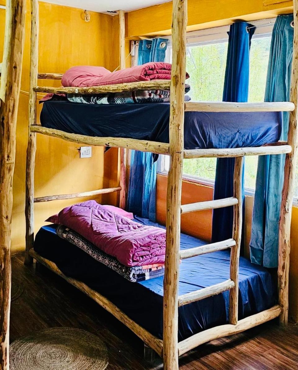 Hostel 360 Degree, Jibhi Exterior foto